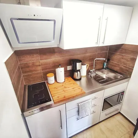 Jette Apartment *